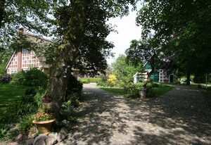 Erlenhof Steinau Fachwerkhaus mit Reetdach