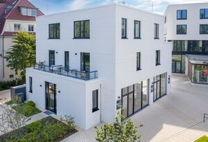 Villa Godewindpark Travemünde – Strandnahes Familien-Apartment in direkter Parklage mit Sauna und Dachterrasse