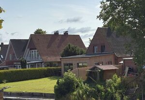 Am Tief – Ferienhaus am Kanal auf 140qm für bis zu 7 Personen und Hunde!