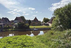 Am Tief – Ferienhaus am Kanal auf 140qm für bis zu 7 Personen und Hunde!
