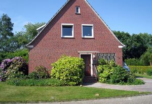 Enas Huus – Appartement/Fewo, Dusche, WC, 3 Schlafräume