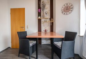 208 KüstenNest – 208 Fewo KüstenNest in Heppens mit Balkon