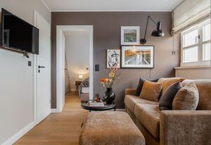 Living Lorens No. 12