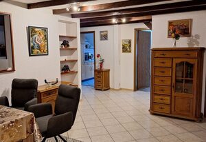 212 große Dachgeschoßwohnung mit Balkon