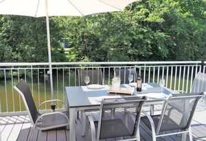 Haus Nr. 35, Ferienhaus Fischerhus – Modernes Ferienhaus, Kamin, Sauna, Süd-Terrasse, Loggia mit Meerblick, Haustiere