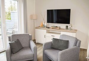 Haus Nr. 40, Ferienhaus Deichgraf – Modernes Ferienhaus, Kamin, Sauna, Süd-Terrasse, Loggia mit Meerblick, Haustiere