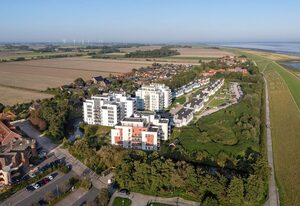 NordseeResort Friesland – Tolles Penthouse mit 54 qm großer Dachterrasse, Meerblick, Sauna und Hot-Tub!