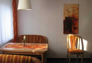 Gästehaus Ehrenberg – Pension Gästehaus Ehrenberg Doppelzimmer 5