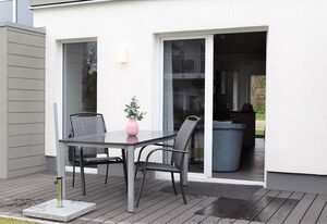 Haus Nr. 21, Ferienhaus Fischerhus – Modernes Ferienhaus, Kamin, Sauna, Süd-Terrasse, Loggia mit Meerblick, Haustiere