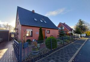 Ferienwohnung Am Ems-Seitenkanal 65353 – Ferienwohnung in Ostfriesland 75qm, max. 4 Personen