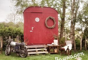 Übernachtung im Bauwagen – neues Zimmer