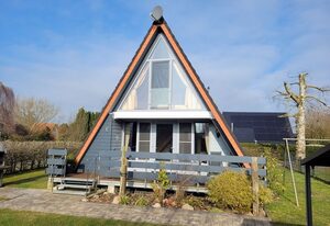 Nurdachhaus ROTER SAND