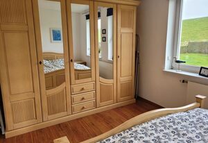 Ferienwohnung SCHNEIDER – Gehobene ebenerdige Ferienwohnung direkt am Deich in Fedderwardersiel