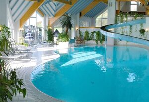 Ferienhotel Stockhausen – Doppelzimmer C - 30qm mit Dusche und WC