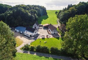 Landurlaub im Sauerland auf dem Ferienhof Verse – Ferienwohnung Kornkammer 78qm, 2 Schlafzimmer, Terrasse, max. 4 Personen