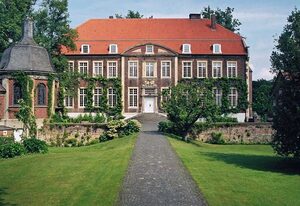 Schloss Wilkinghege – Einzelzimmer, WC und Dusche/Bad