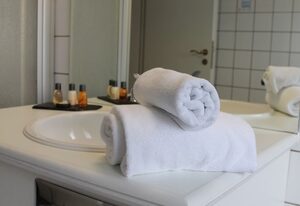 Hotel Windthorst – Doppelzimmer, Dusche/WC