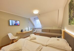 Hotel Clemens-August GmbH – Doppelzimmer Komfort, Dusche/WC