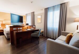 Hotel Kaiserhof – Standard Doppelzimmer, Dusche/WC