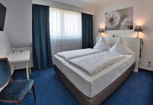 AKZENT Hotel Merfelder Hof – Business Doppelzimmer mit Balkon