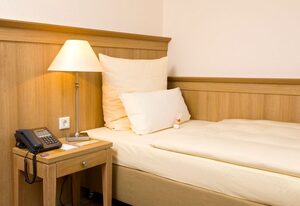 Parkhotel Hohenfeld – Einzelzimmer, Dusche/WC