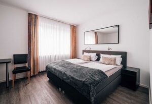 Hotel International am Theater – Suite, WC und Dusche/Bad
