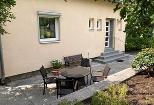 Ferienhaus im Obstgarten – Doppelzimmer, Dusche, WC, 1 Schlafraum