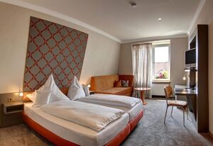 Hotel-Restaurant-Weinhandlung Im Engel – Doppelzimmer, Bad/Dusche/WC Deluxe