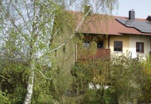 Ferienhaus Lieblingsplatz – Ferienhaus mit Terrasse und Garten