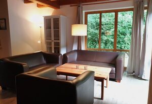 Haus 17 Natur Ferienpark, Ruhiger Rückzugsort nahe Rennstrecke Bilster Berg für Fahrer und Motorsportfans