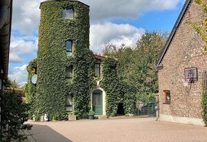 Turm auf altem Bauernhof