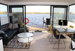 Floating 44 in Xanten - Boot 5 – FLOATING 44 – komfortable Hausboote bei Xanten mit tollem Seeblick