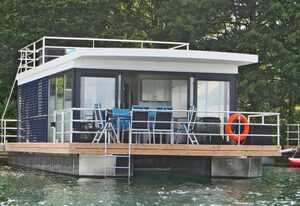 Floating 44 in Xanten - Boot 2 – FLOATING 44 – komfortable Hausboote bei Xanten mit tollem Seeblick