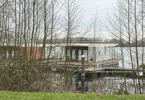 Floating 44 in Xanten - Boot 4 – FLOATING 44 – komfortables Hausboot bei Xanten mit tollem Seeblick