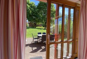 Haus 28 Natur Ferienpark - Hundefreundlicher Rückzugsort für Erholung und Abenteuer im Grünen