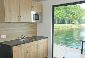 Floating 44 in Xanten - Boot 1 – FLOATING 44 – komfortable Hausboote bei Xanten mit tollem Seeblick