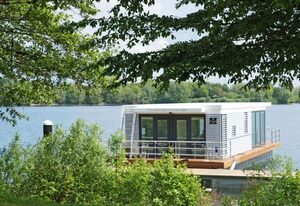 Floating 44 in Xanten - Boot 1 – FLOATING 44 – komfortable Hausboote bei Xanten mit tollem Seeblick