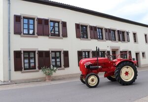 Ferienhaus zum roten Traktor – Ferienhaus, Dusche, WC, 3 Schlafräume