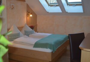 Gasthof Huberwirt GmbH – Einzelzimmer mit Dusche/WC