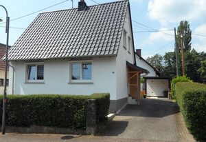 Ferienhaus am Felsen – Ferienhaus, Dusche, WC, 3 Schlafräume