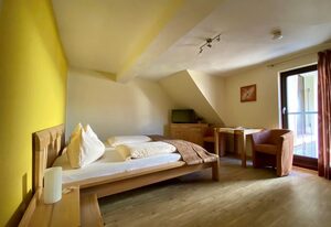 Weingut Funck-Schowalter – Doppelzimmer Dusche/WC