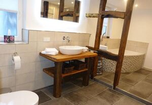 LindenONE Ferienappartements – APPARTEMENT Römerberg FACHWERKHAUS
