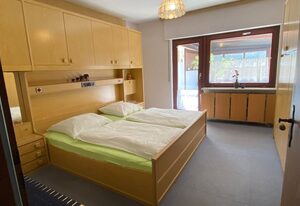 Ferienhaus im schönen Winzerdorf Kirschroth mit Sonnenterrasse und Wintergarten.