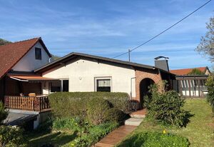 Ferienhaus im schönen Winzerdorf Kirschroth mit Sonnenterrasse und Wintergarten.