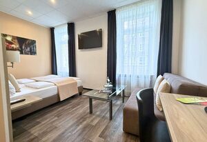 TOP Hotel Hohenstaufen – Einzelzimmer, Dusche, WC