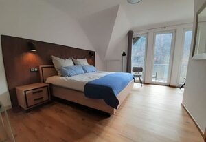 Haus Moselliebe - Charmantes Frühstücks Zimmer mit Balkon und Blick auf die Mosel. Raucherfreihaus