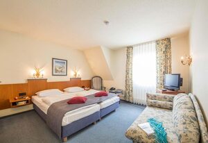 Hotel Karl Noss – Doppelzimmer DU/ WC Moselblick
