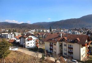 Haus Bandol – Gemütliches Zimmer mit TV und Gemeinschaftsbad