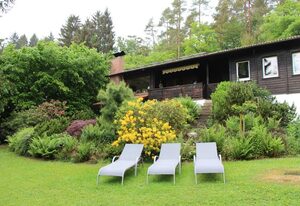 Ferienhaus Naturliebe 6000qm Parkgarten am Wald, umzäunt, Kamin, Sauna