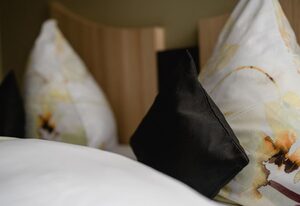 Weinatrium Wallerath OHG – Doppelzimmer mit Dusche und WC